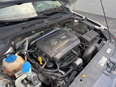 2015 Volkswagen Jetta Sport 4dr Sedan 6A PZEV   - Photo 11 - Hazleton, PA 18201