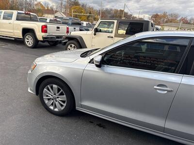2015 Volkswagen Jetta Sport 4dr Sedan 6A PZEV   - Photo 4 - Hazleton, PA 18201
