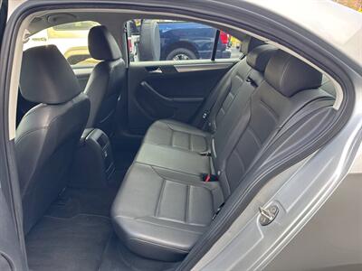 2015 Volkswagen Jetta Sport 4dr Sedan 6A PZEV   - Photo 16 - Hazleton, PA 18201