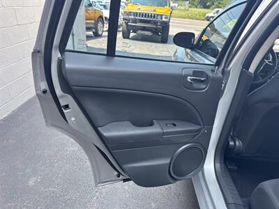 2011 Dodge Caliber Mainstreet 4dr Wagon - Photo 17 - Hazleton, PA 18201