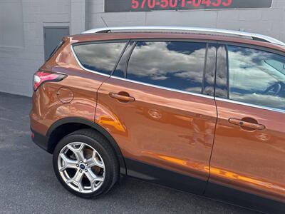2017 Ford Escape Titanium AWD 4dr SUV   - Photo 9 - Hazleton, PA 18201