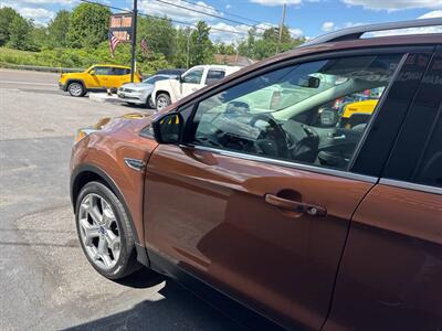 2017 Ford Escape Titanium AWD 4dr SUV   - Photo 4 - Hazleton, PA 18201
