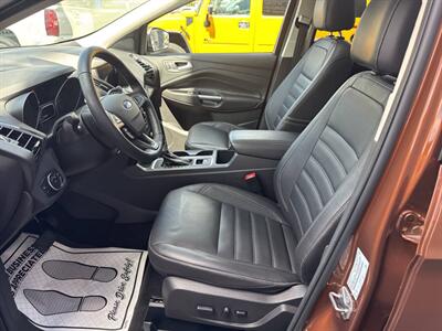 2017 Ford Escape Titanium AWD 4dr SUV   - Photo 13 - Hazleton, PA 18201