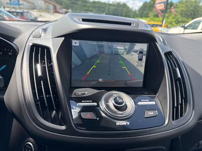 2017 Ford Escape Titanium AWD 4dr SUV   - Photo 27 - Hazleton, PA 18201