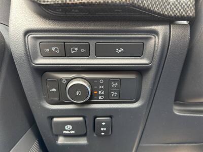 2022 Ford F-150 Lariat 4x4 4dr SuperCrew 5.5 ft. SB   - Photo 35 - Hazleton, PA 18201