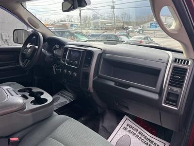 2018 RAM 2500 Tradesman 4x4 4dr Crew Cab 6.3 ft. SB Pickup   - Photo 27 - Hazleton, PA 18201