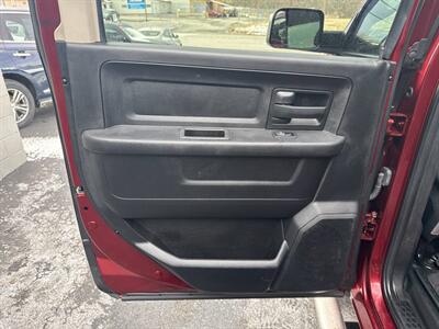 2018 RAM 2500 Tradesman 4x4 4dr Crew Cab 6.3 ft. SB Pickup   - Photo 17 - Hazleton, PA 18201