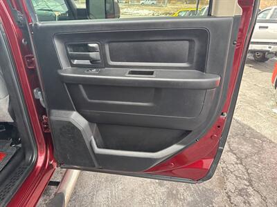 2018 RAM 2500 Tradesman 4x4 4dr Crew Cab 6.3 ft. SB Pickup   - Photo 20 - Hazleton, PA 18201