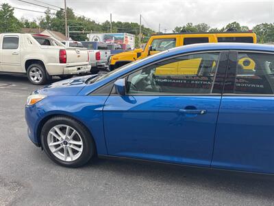 2018 Ford Focus SE 4dr Sedan   - Photo 4 - Hazleton, PA 18201