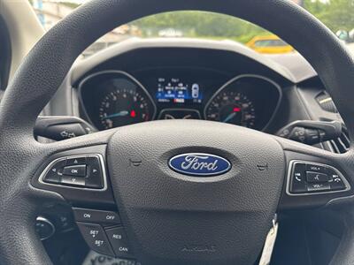 2018 Ford Focus SE 4dr Sedan   - Photo 33 - Hazleton, PA 18201
