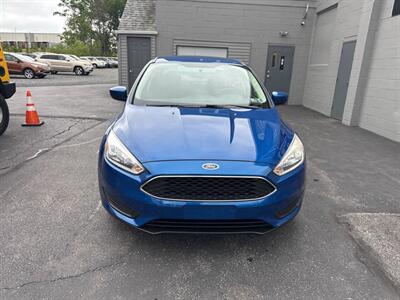 2018 Ford Focus SE 4dr Sedan   - Photo 2 - Hazleton, PA 18201