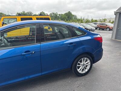 2018 Ford Focus SE 4dr Sedan   - Photo 5 - Hazleton, PA 18201