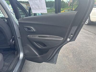 2015 Chevrolet Trax LT AWD 4dr Crossover   - Photo 21 - Hazleton, PA 18201
