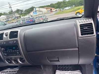 2011 Chevrolet Colorado LT 4x4 4dr Crew Cab w/2LT   - Photo 25 - Hazleton, PA 18201