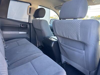 2013 Toyota Tundra Grade 4x4 4dr Double Cab Pickup SB (5.7L V8) - Photo 31 - Hazleton, PA 18201
