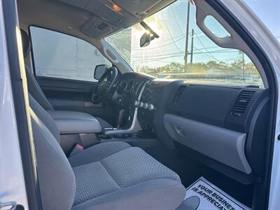 2013 Toyota Tundra Grade 4x4 4dr Double Cab Pickup SB (5.7L V8) - Photo 34 - Hazleton, PA 18201