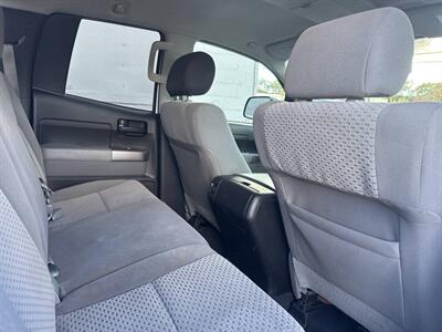 2013 Toyota Tundra Grade 4x4 4dr Double Cab Pickup SB (5.7L V8) - Photo 11 - Hazleton, PA 18201