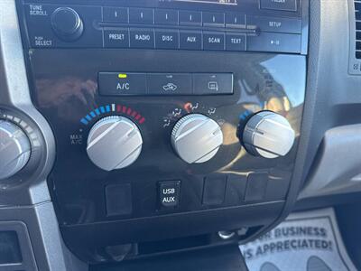 2013 Toyota Tundra Grade 4x4 4dr Double Cab Pickup SB (5.7L V8) - Photo 38 - Hazleton, PA 18201