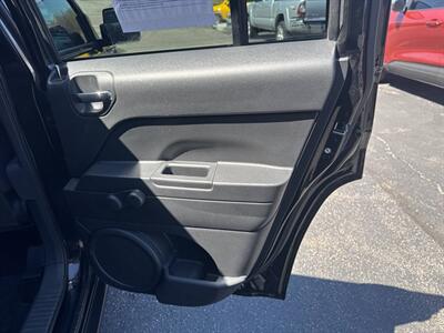 2014 Jeep Patriot Sport 4x4 4dr SUV   - Photo 21 - Hazleton, PA 18201