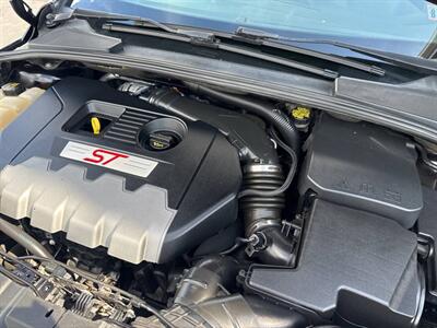 2018 Ford Focus ST 4dr Hatchback - Photo 12 - Hazleton, PA 18201