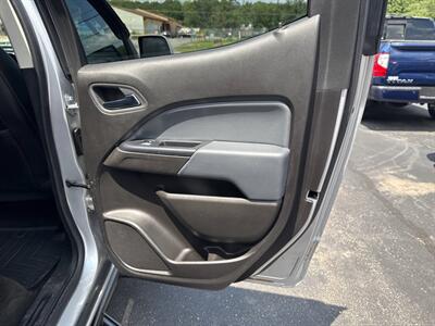 2017 Chevrolet Colorado Z71 4x4 4dr Crew Cab 5 ft. SB   - Photo 21 - Hazleton, PA 18201