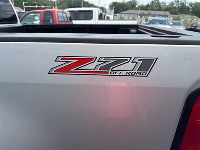 2017 Chevrolet Colorado Z71 4x4 4dr Crew Cab 5 ft. SB   - Photo 6 - Hazleton, PA 18201