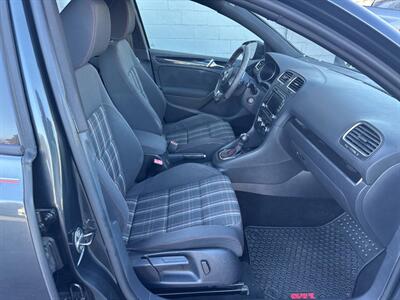 2011 Volkswagen GTI Base PZEV 4dr Hatchback 6A w/ Sunroof   - Photo 23 - Hazleton, PA 18201