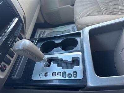 2014 Nissan Titan SV 4x4 4dr Crew Cab SWB Pickup - Photo 30 - Hazleton, PA 18201
