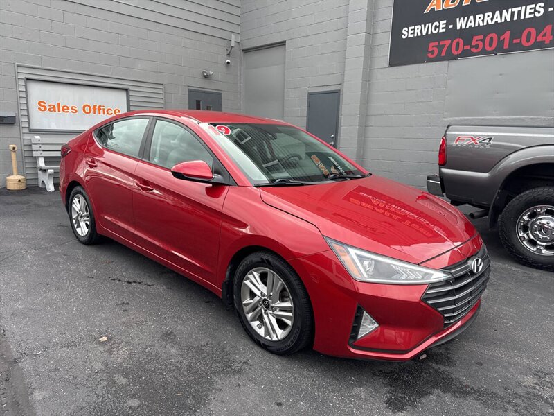 2019 Hyundai ELANTRA Limited 4dr Sedan  