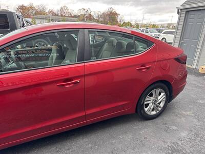 2019 Hyundai ELANTRA Limited 4dr Sedan   - Photo 5 - Hazleton, PA 18201