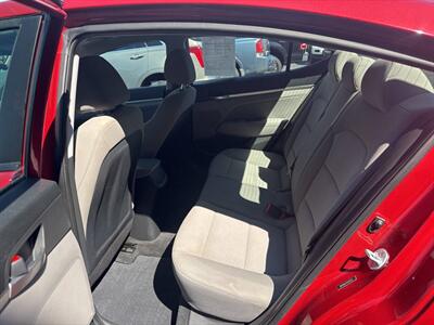 2019 Hyundai ELANTRA Limited 4dr Sedan SULEV - Photo 16 - Hazleton, PA 18201