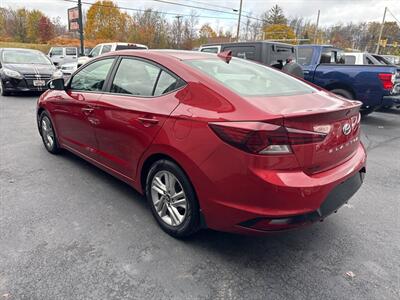 2019 Hyundai ELANTRA Limited 4dr Sedan   - Photo 6 - Hazleton, PA 18201