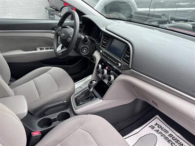 2019 Hyundai ELANTRA Limited 4dr Sedan   - Photo 25 - Hazleton, PA 18201