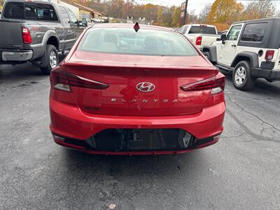 2019 Hyundai ELANTRA Limited 4dr Sedan   - Photo 7 - Hazleton, PA 18201