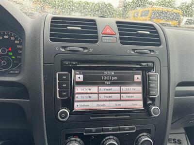 2010 Volkswagen Jetta TDI 4dr Sedan 6A   - Photo 27 - Hazleton, PA 18201