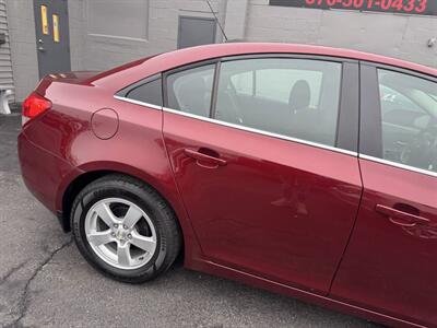 2015 Chevrolet Cruze 1LT Auto 4dr Sedan w/1SD   - Photo 9 - Hazleton, PA 18201
