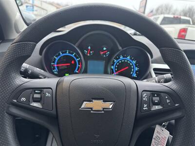 2015 Chevrolet Cruze 1LT Auto 4dr Sedan w/1SD   - Photo 32 - Hazleton, PA 18201