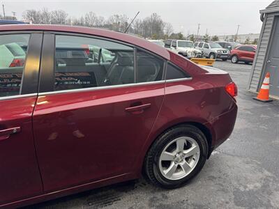 2015 Chevrolet Cruze 1LT Auto 4dr Sedan w/1SD   - Photo 5 - Hazleton, PA 18201
