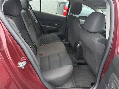 2015 Chevrolet Cruze 1LT Auto 4dr Sedan w/1SD   - Photo 20 - Hazleton, PA 18201