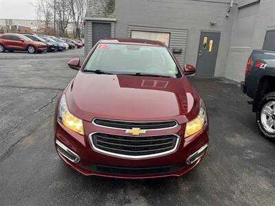 2015 Chevrolet Cruze 1LT Auto 4dr Sedan w/1SD   - Photo 2 - Hazleton, PA 18201