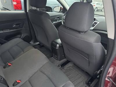 2015 Chevrolet Cruze 1LT Auto 4dr Sedan w/1SD   - Photo 22 - Hazleton, PA 18201