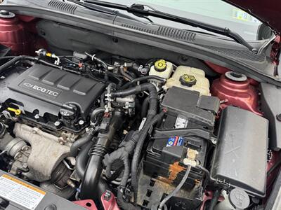 2015 Chevrolet Cruze 1LT Auto 4dr Sedan w/1SD   - Photo 12 - Hazleton, PA 18201