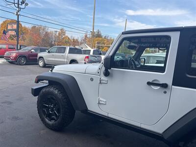 2015 Jeep Wrangler Willys Wheeler Edition 4x4 2dr SUV - Photo 4 - Hazleton, PA 18201