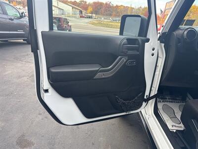 2015 Jeep Wrangler Willys Wheeler Edition 4x4 2dr SUV - Photo 14 - Hazleton, PA 18201