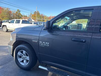 2019 RAM 1500 Classic Express 4x4 4dr Crew Cab 5.5 ft. SB Pickup   - Photo 4 - Hazleton, PA 18201