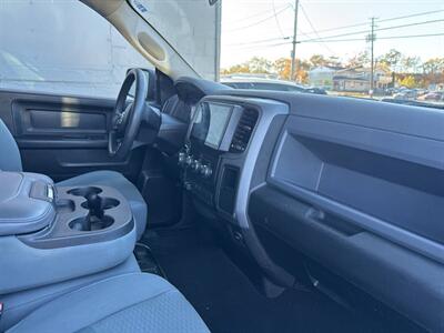 2019 RAM 1500 Classic Express 4x4 4dr Crew Cab 5.5 ft. SB Pickup   - Photo 25 - Hazleton, PA 18201