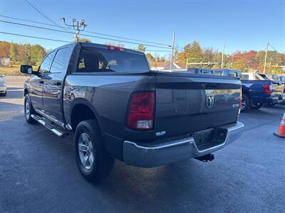 2019 RAM 1500 Classic Express 4x4 4dr Crew Cab 5.5 ft. SB Pickup   - Photo 6 - Hazleton, PA 18201