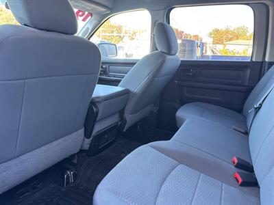 2019 RAM 1500 Classic Express 4x4 4dr Crew Cab 5.5 ft. SB Pickup   - Photo 18 - Hazleton, PA 18201