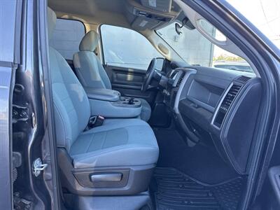 2019 RAM 1500 Classic Express 4x4 4dr Crew Cab 5.5 ft. SB Pickup   - Photo 23 - Hazleton, PA 18201