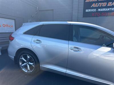 2011 Toyota Venza AWD V6 4dr Crossover - Photo 10 - Hazleton, PA 18201